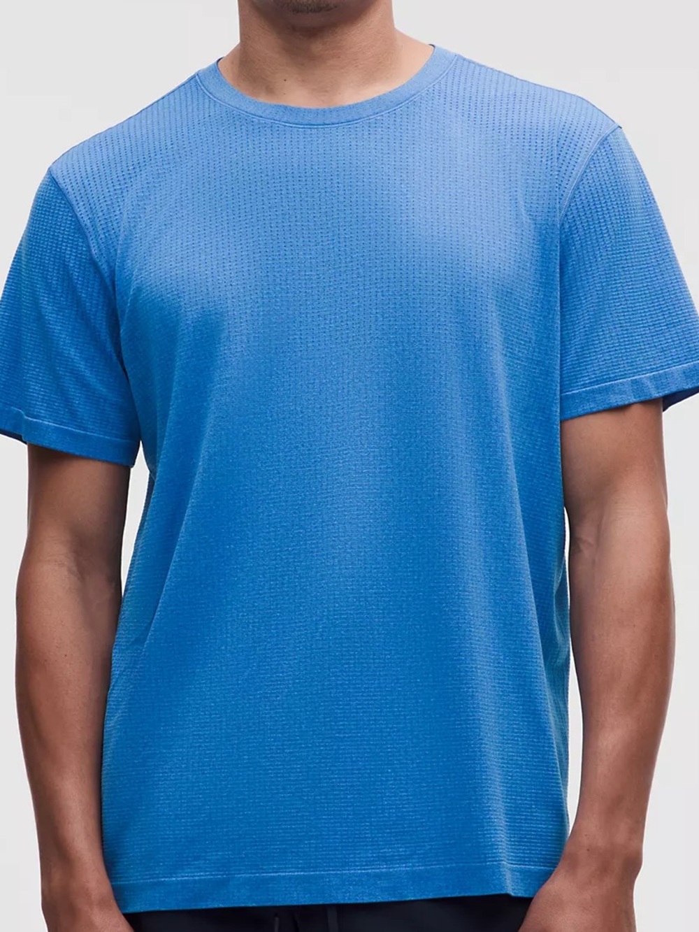 Blue lululemon Metal Vent Tech shirt